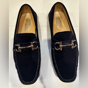 Men salvatore ferragamo velvet loafer size 10D